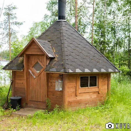Itaerajan Helmi - Perheaitta Ada&Pekka